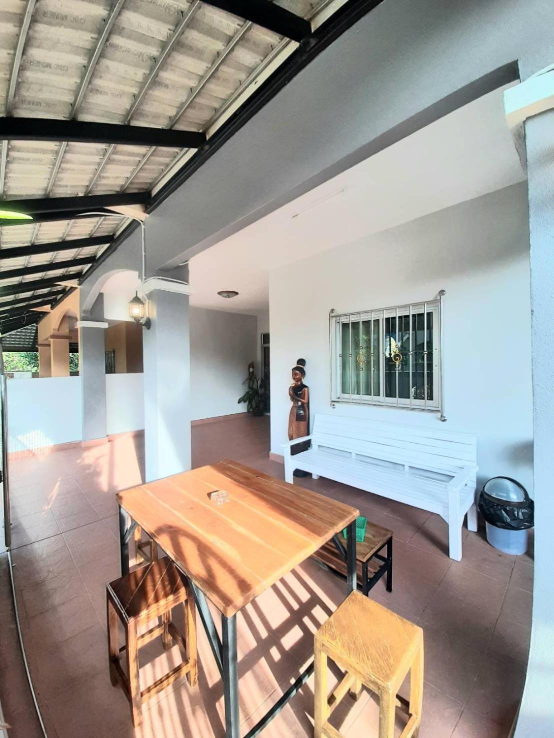 Rutcha Homestay Betong รัชชา โฮมสเตย์ เบตง Zewnętrze zdjęcie
