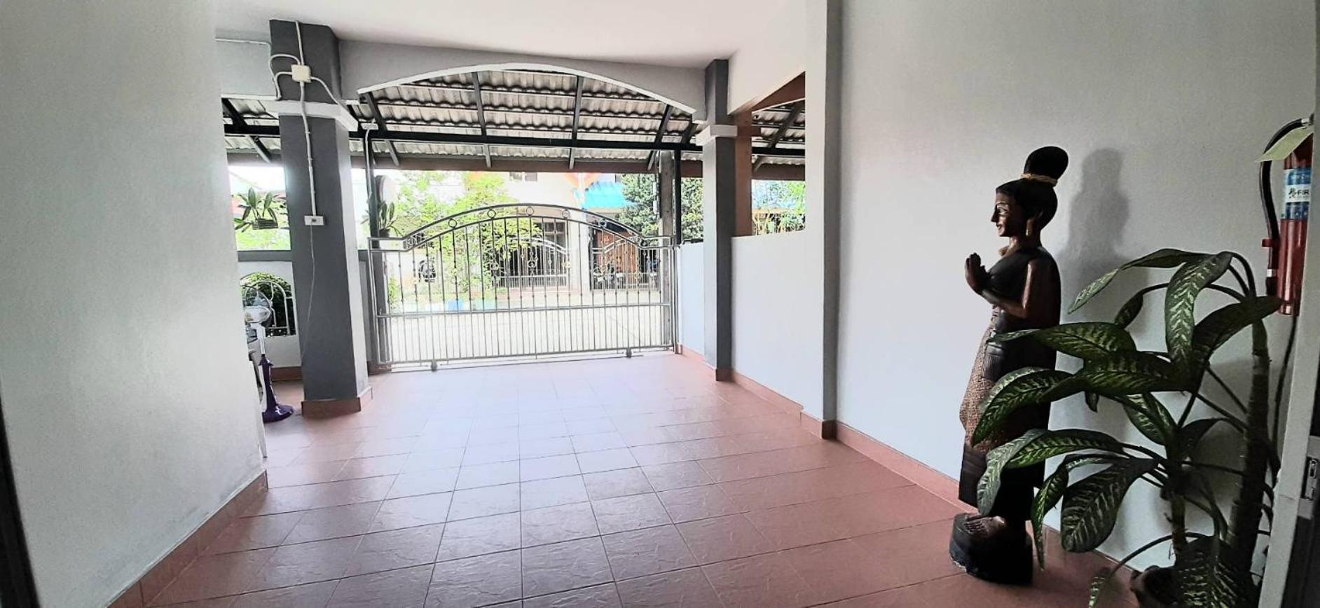 Rutcha Homestay Betong รัชชา โฮมสเตย์ เบตง Zewnętrze zdjęcie