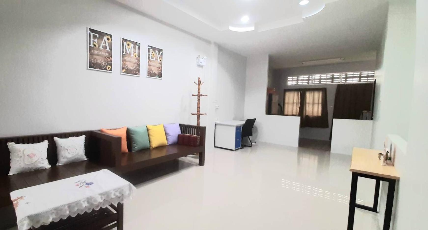 Rutcha Homestay Betong รัชชา โฮมสเตย์ เบตง Zewnętrze zdjęcie